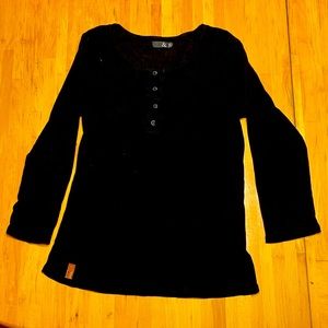 Ampersand Henley -black